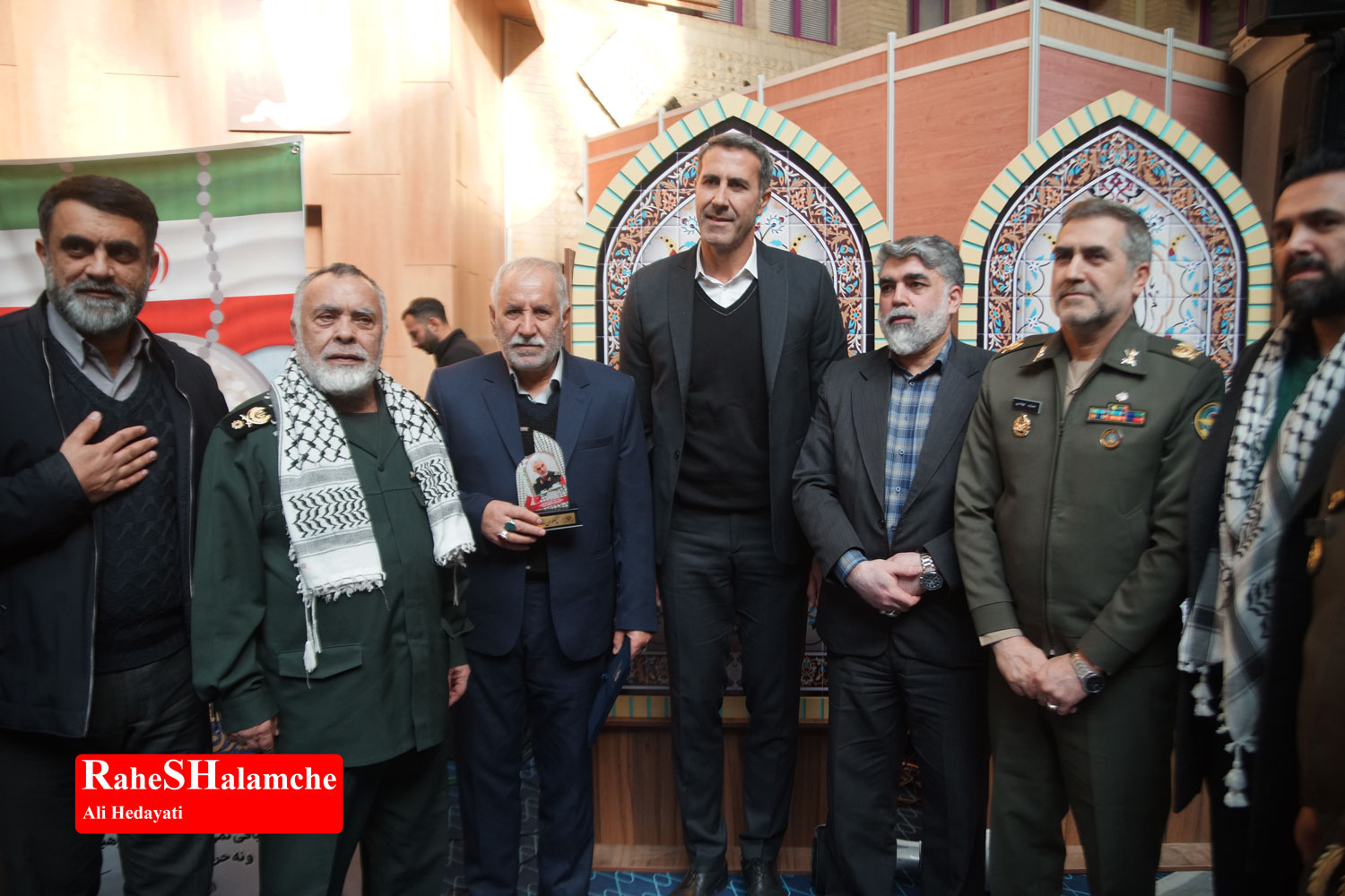 مراسم تجدید میثاق جامعه ورزش با شهدای انقلاب +تصاویر